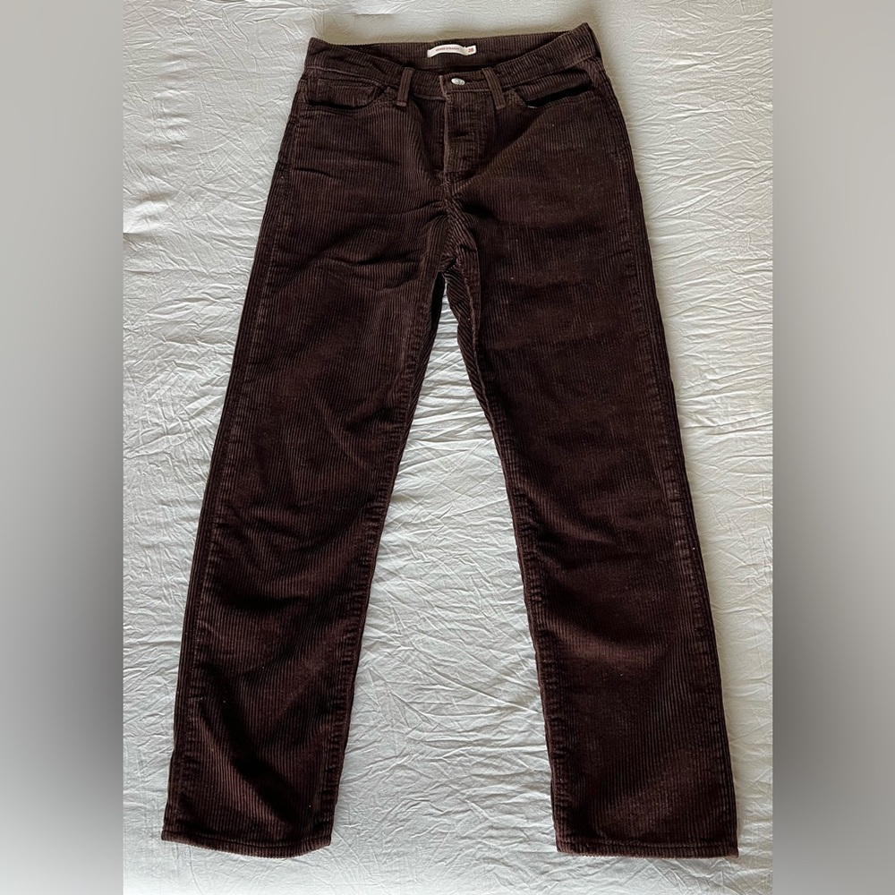Levi’s wedgie straight corduroy jeans
